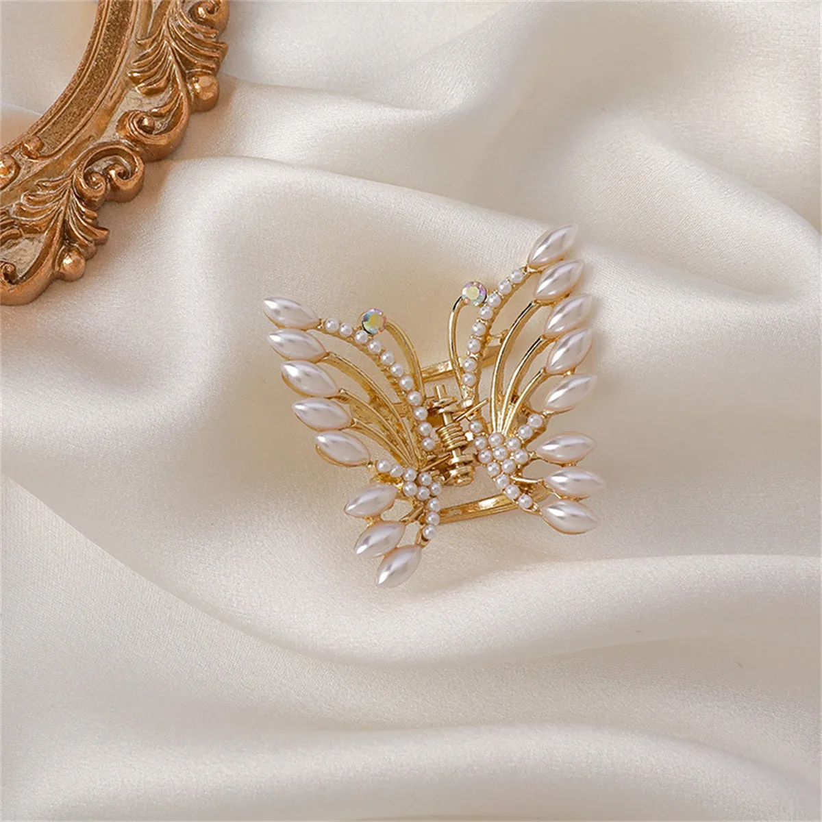 Pearl & Cubic Zirconia 18K Gold-Plated Butterfly Hair Clip