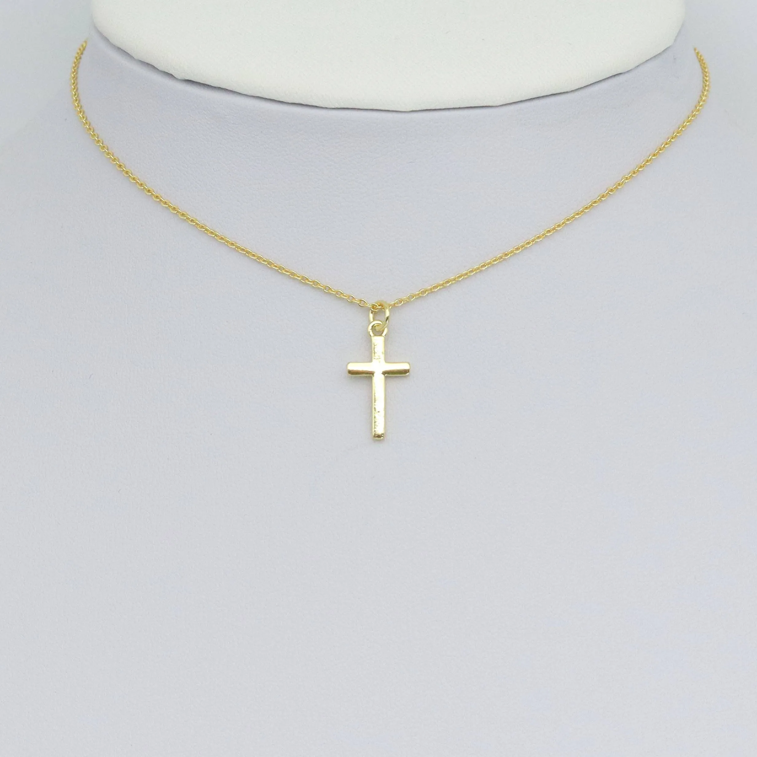 Plain Gold Cross Shape Charm Pendant, Sku#LK1050