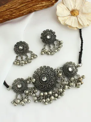 Poorvi Choker Necklace Set