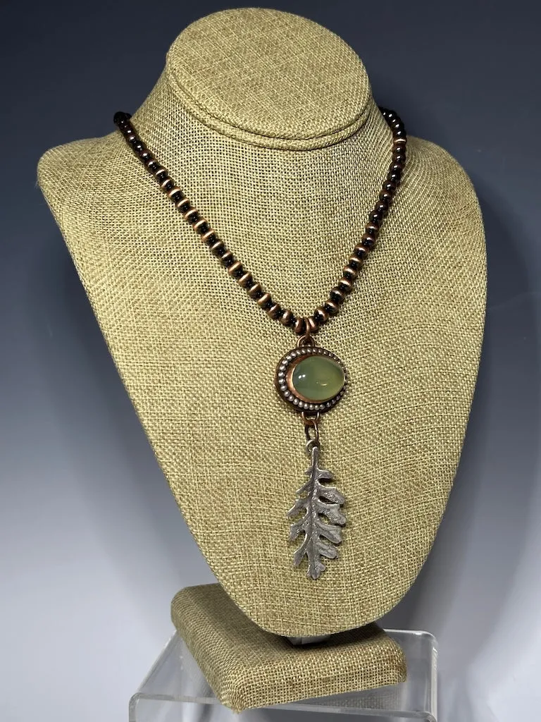 "PREHNITE LEAF NECKLACE JK147
