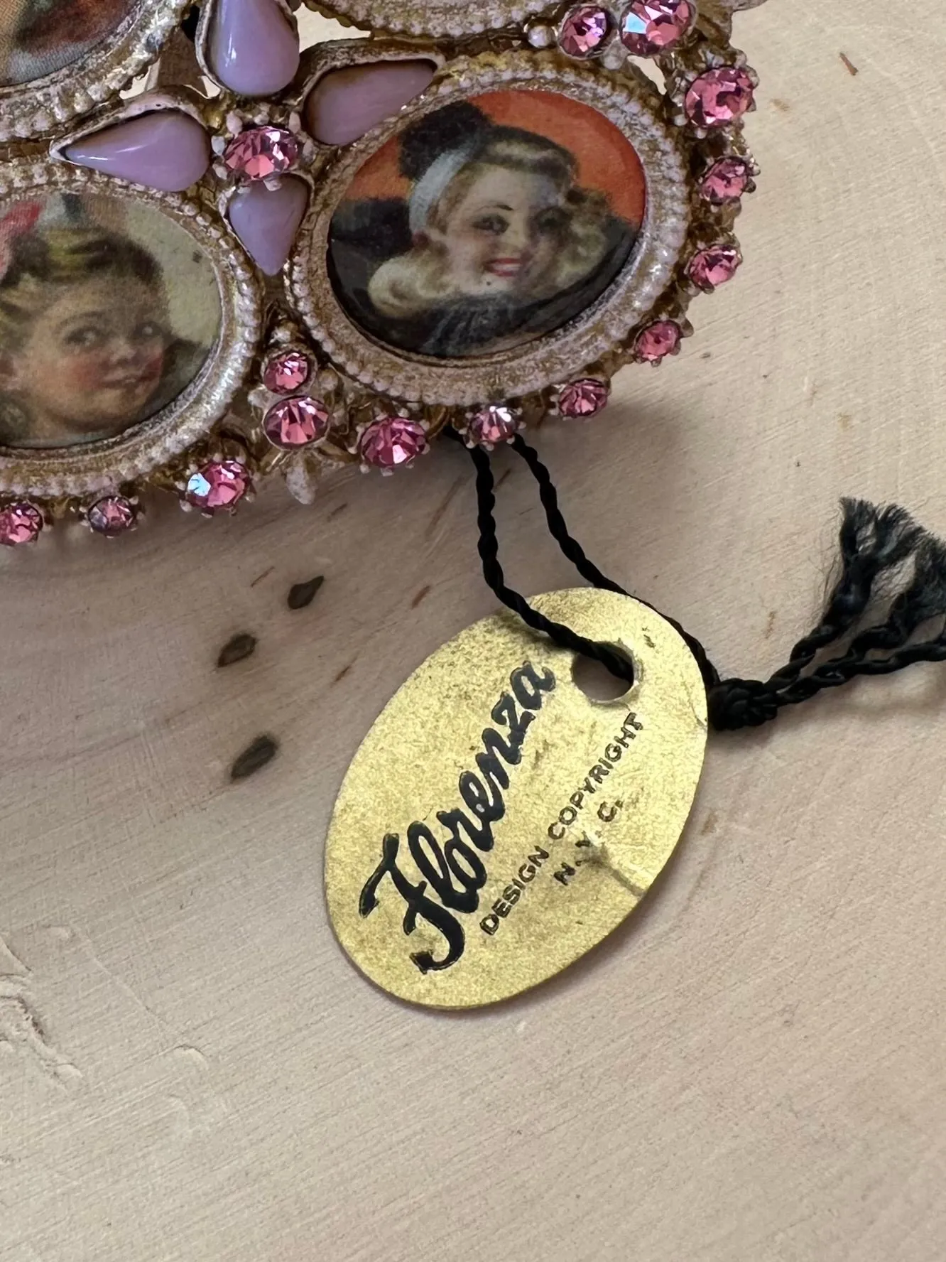 RARE Vintage Midcentury Signed FLORENZA Quartet 4 Picture Easel Back Photo Frame Gold Tone Pink Rhinestones