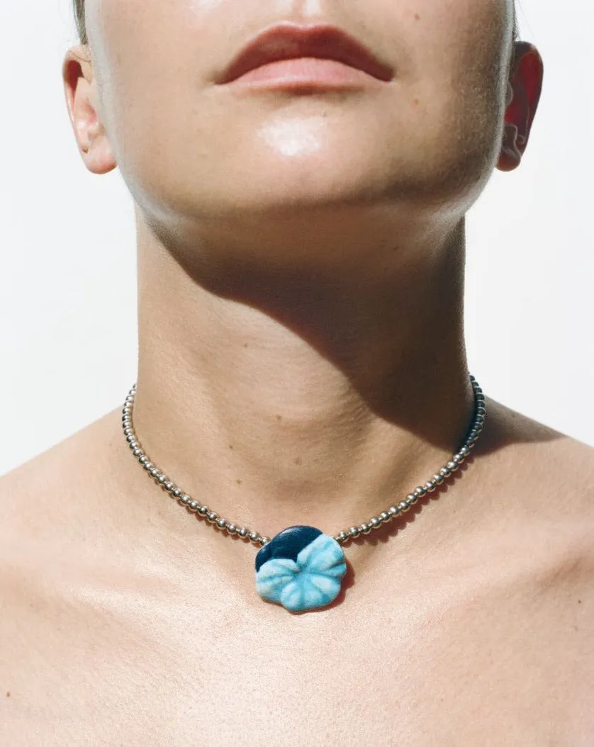 Rauha Choker