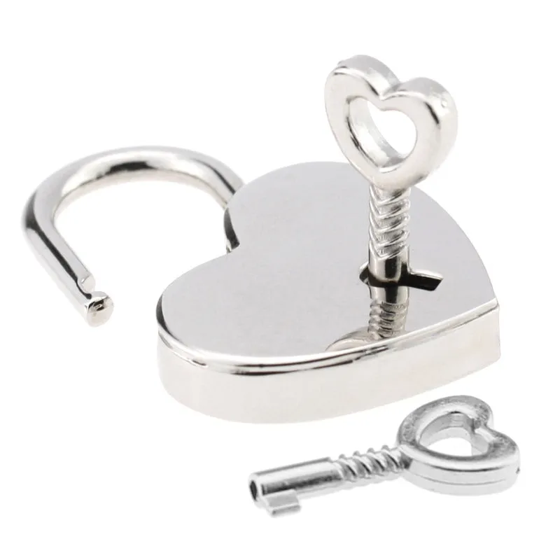 Red Heart Padlock Collar