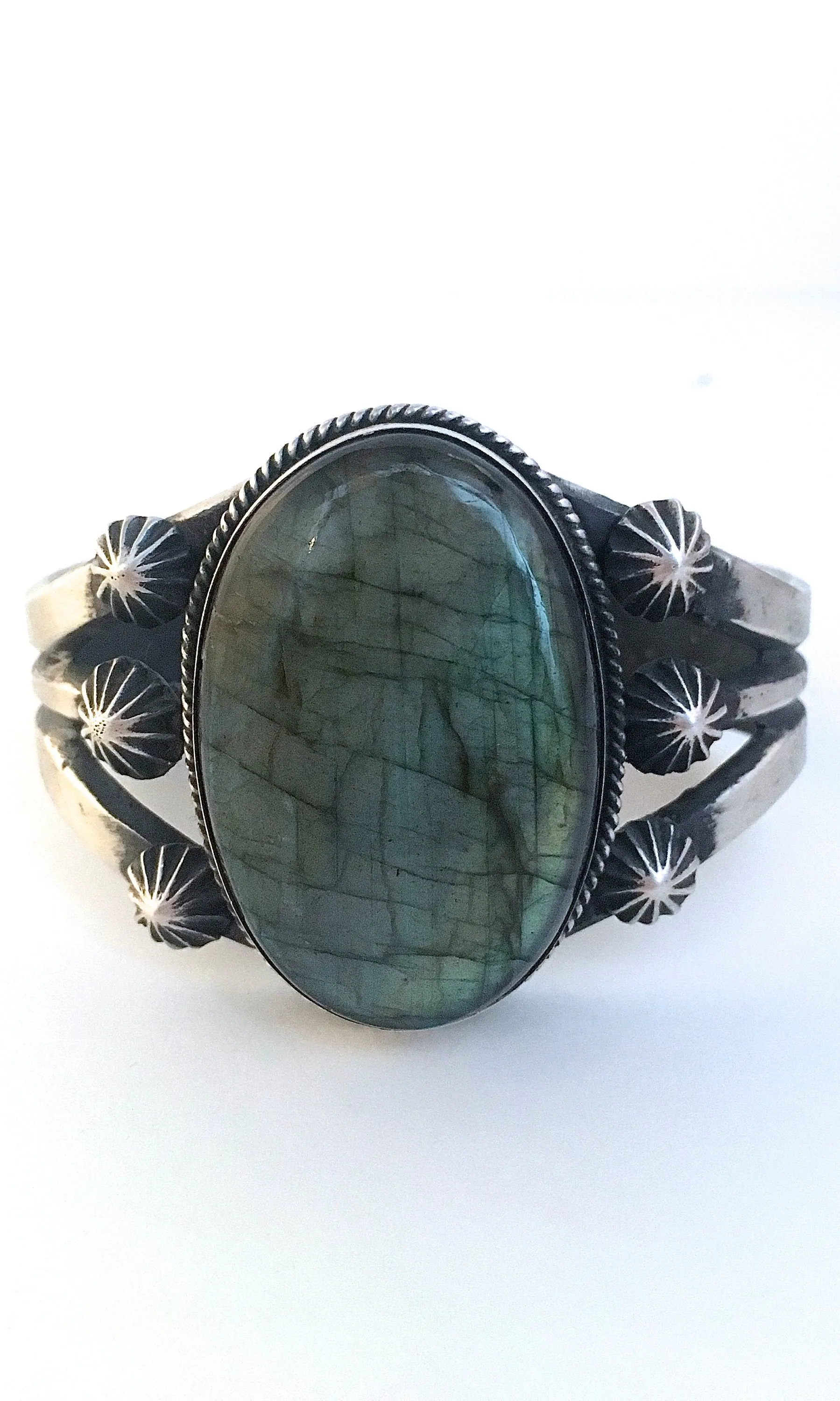 ROMANCING THE STONE Navajo Large Oval Labradorite & Silver Cuff