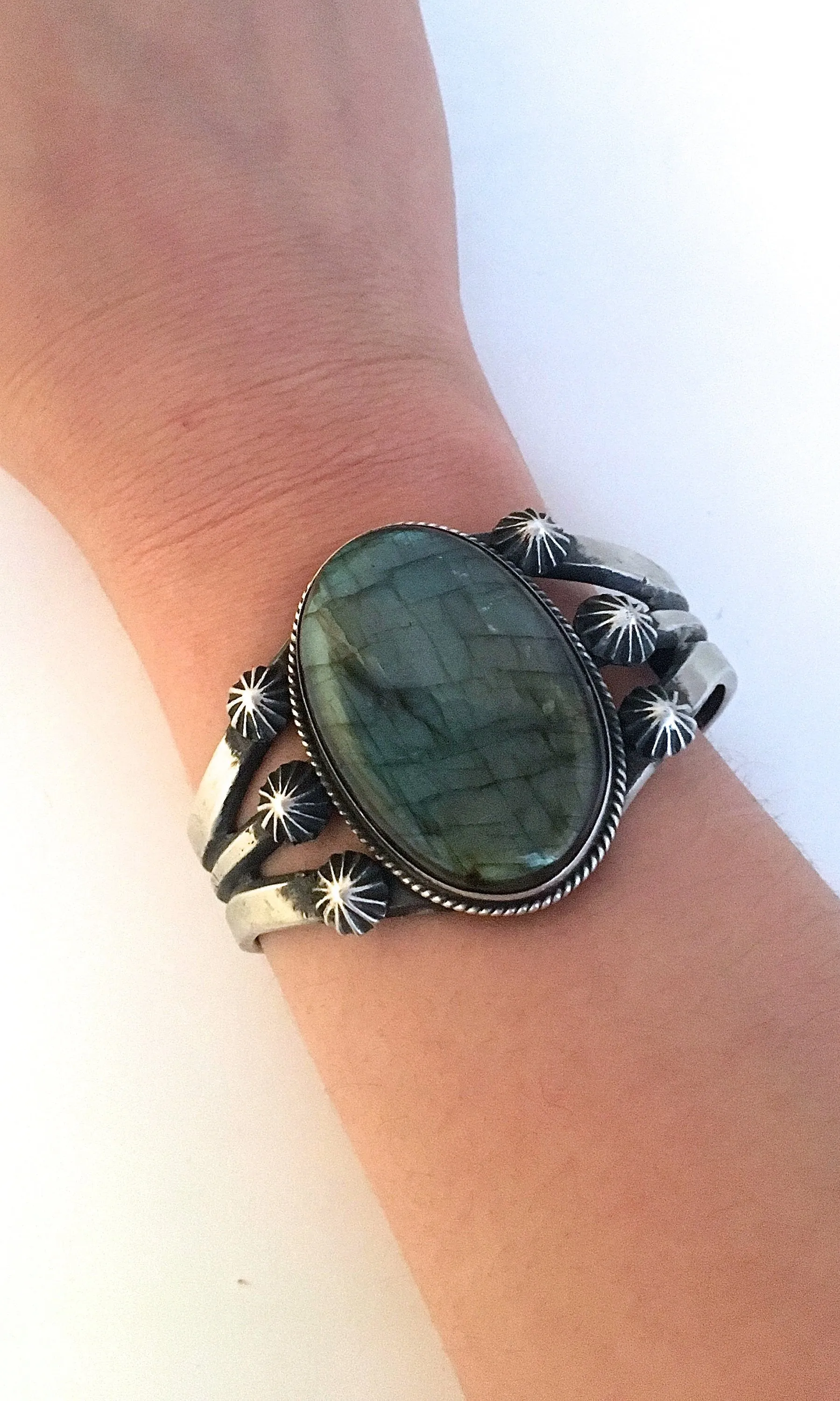 ROMANCING THE STONE Navajo Large Oval Labradorite & Silver Cuff