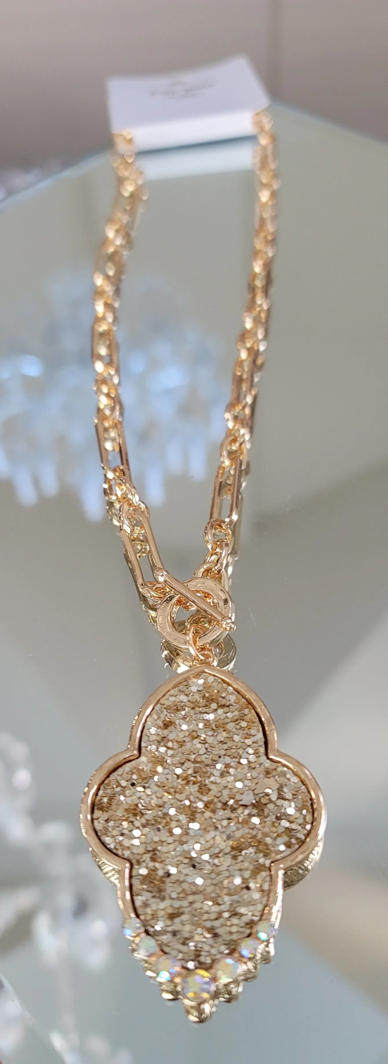 Short Gold Link Necklace with gold glitter pendant