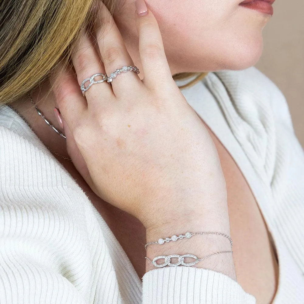 Skip a Beat Chain Bracelet