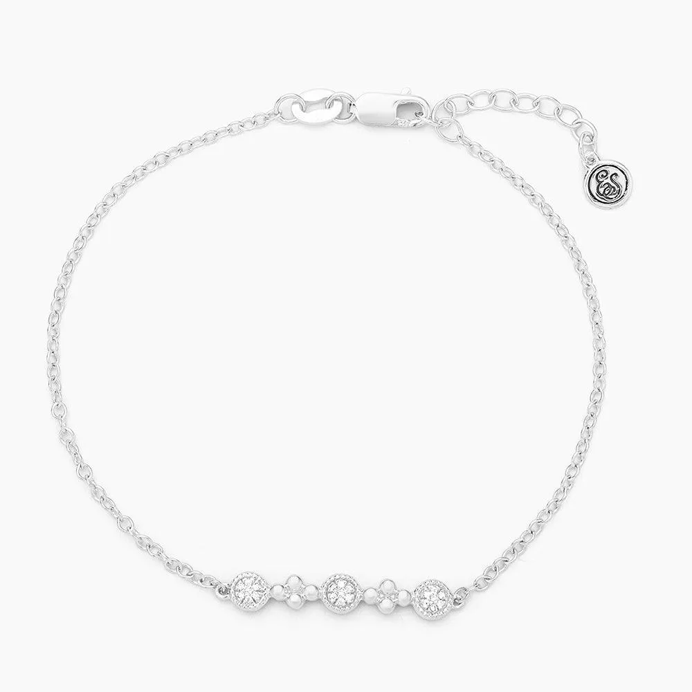 Skip a Beat Chain Bracelet