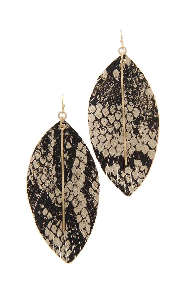 Snake Pattern Metal Bar Drop Earring