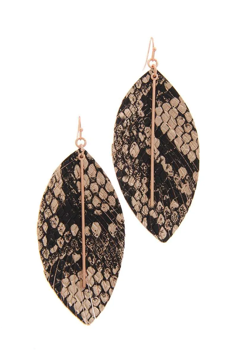 Snake Pattern Metal Bar Drop Earring