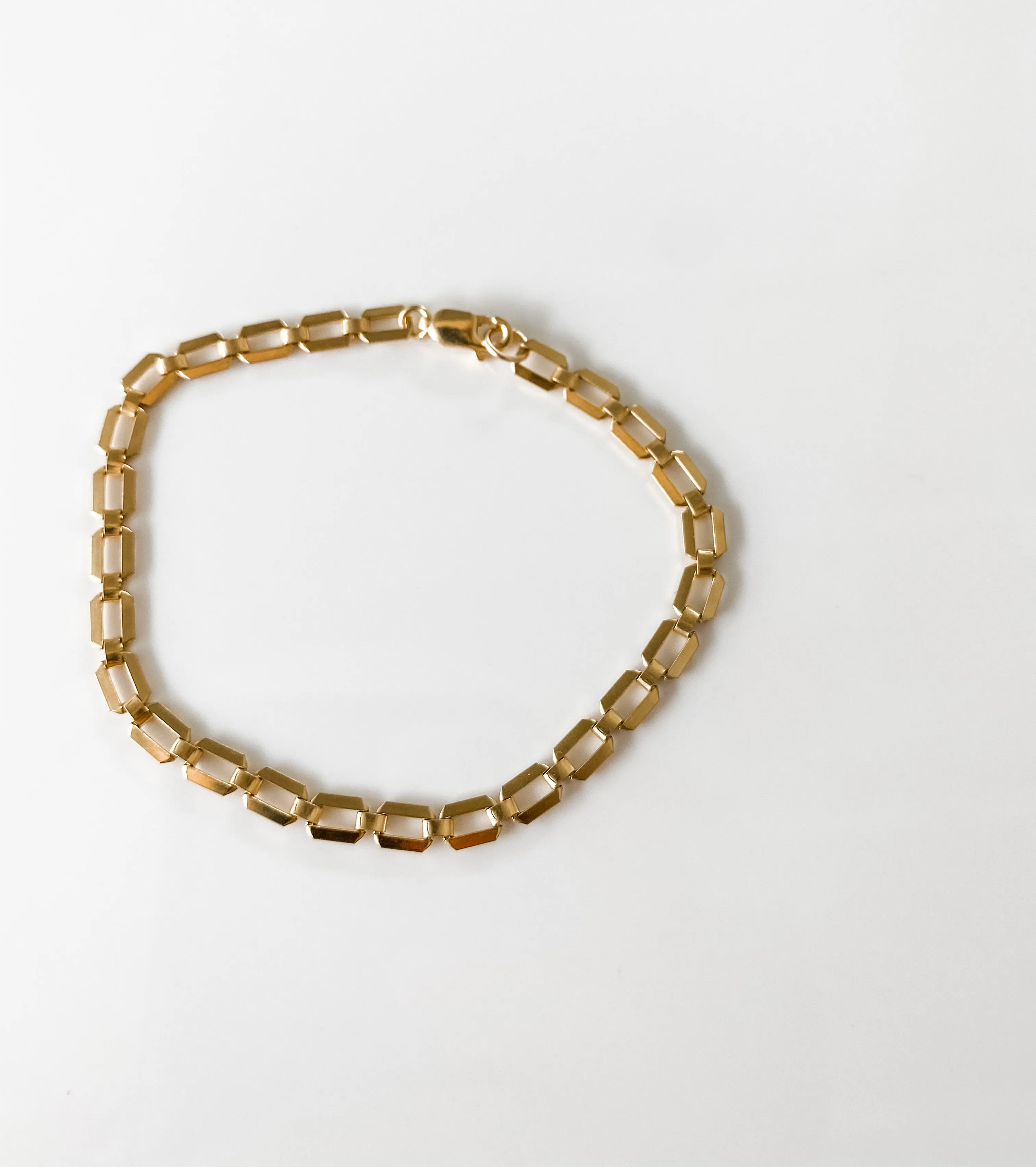 SQUARE CHAIN BRACELET