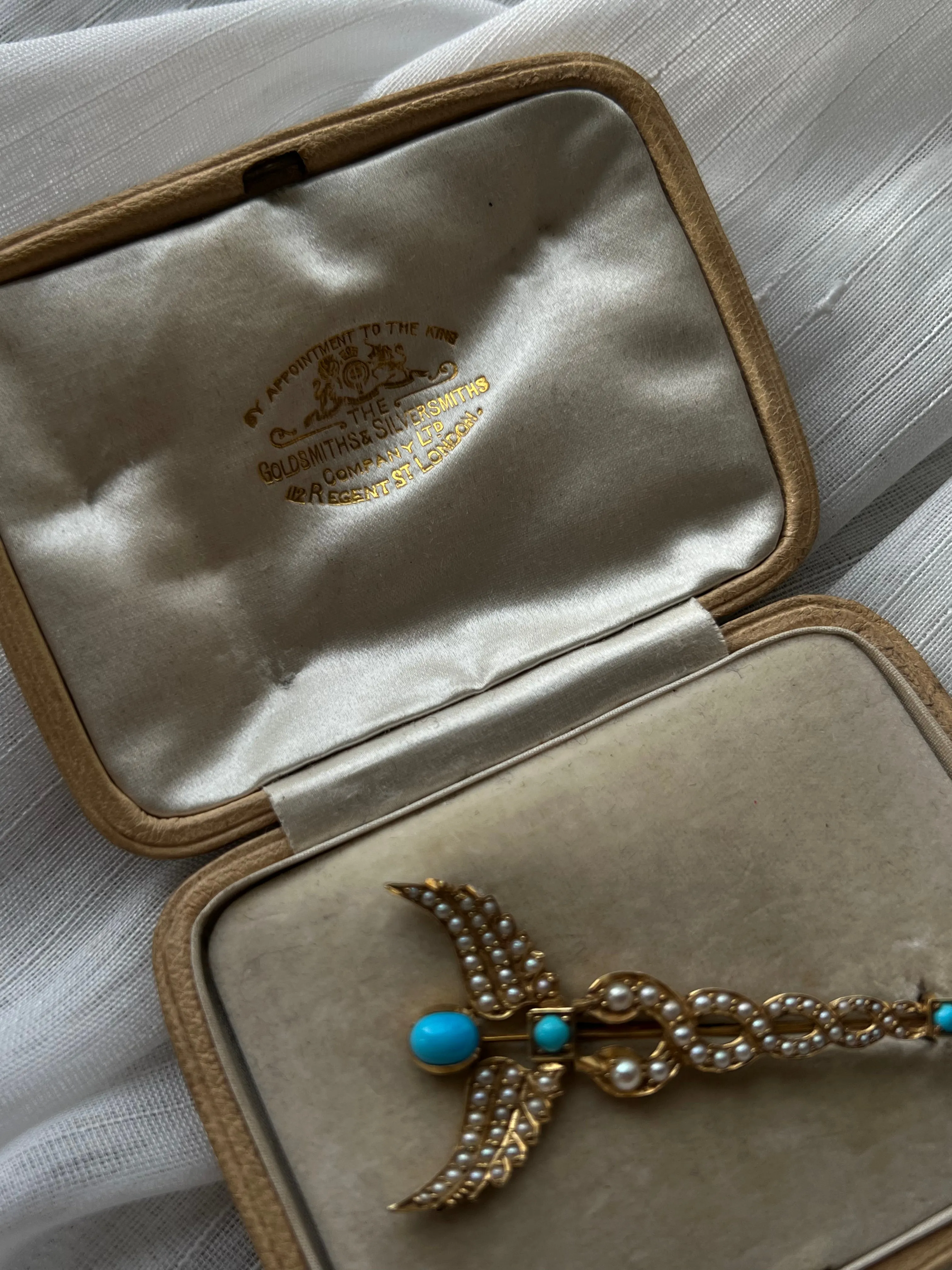 Stunning 18ct Turquoise and Pearl Caduceus Brooch C 1905