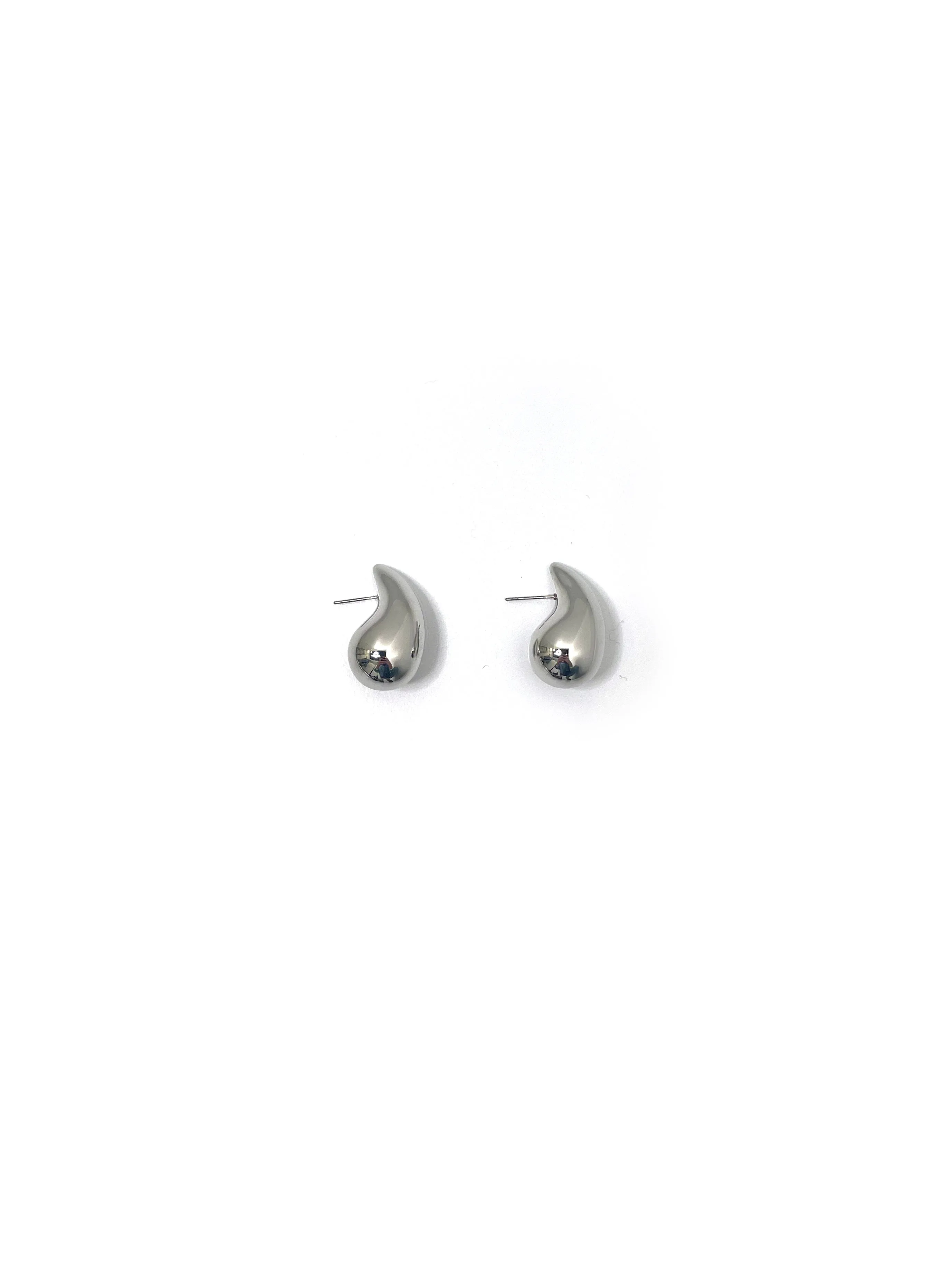 Tabi Drop Earring
