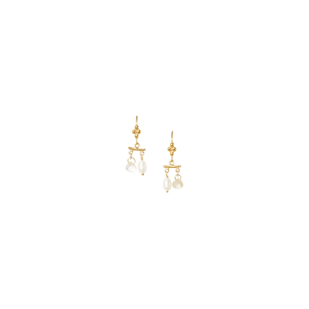 Talia White Pearl Earrings