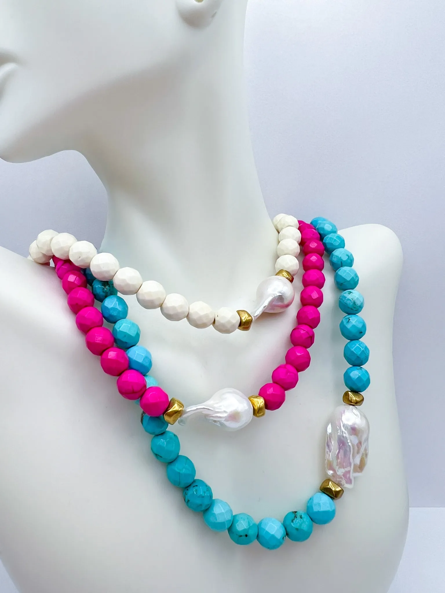 The Kamryn Pearl Necklace