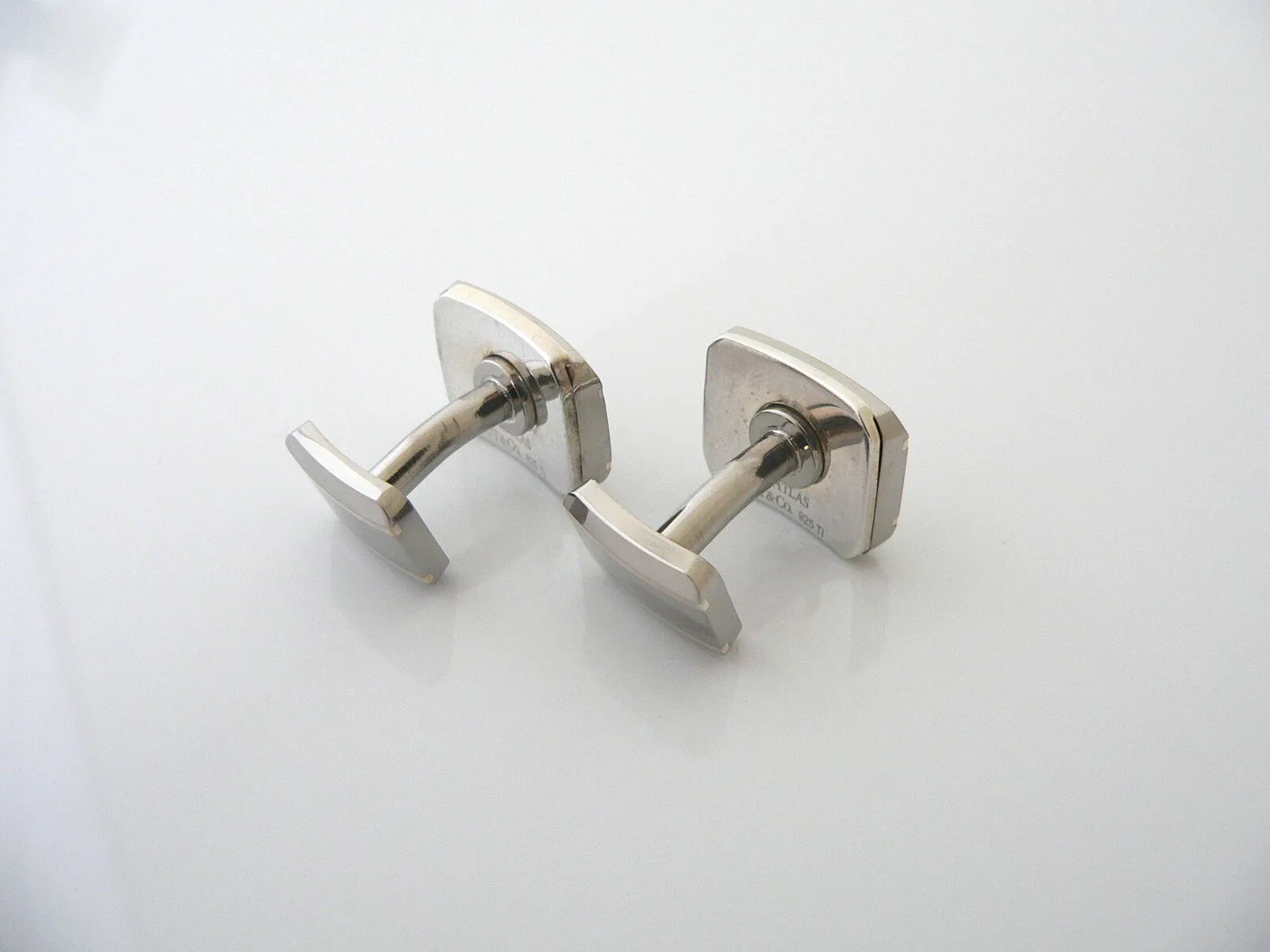 Tiffany & Co Atlas Titanium Cuff Link CuffLinks Roman Numeral Silver Gift Love