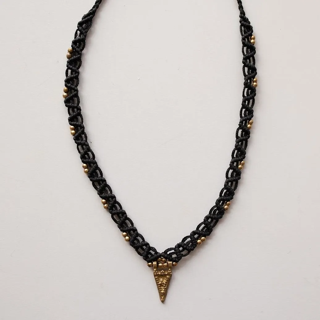 Triangular Choker