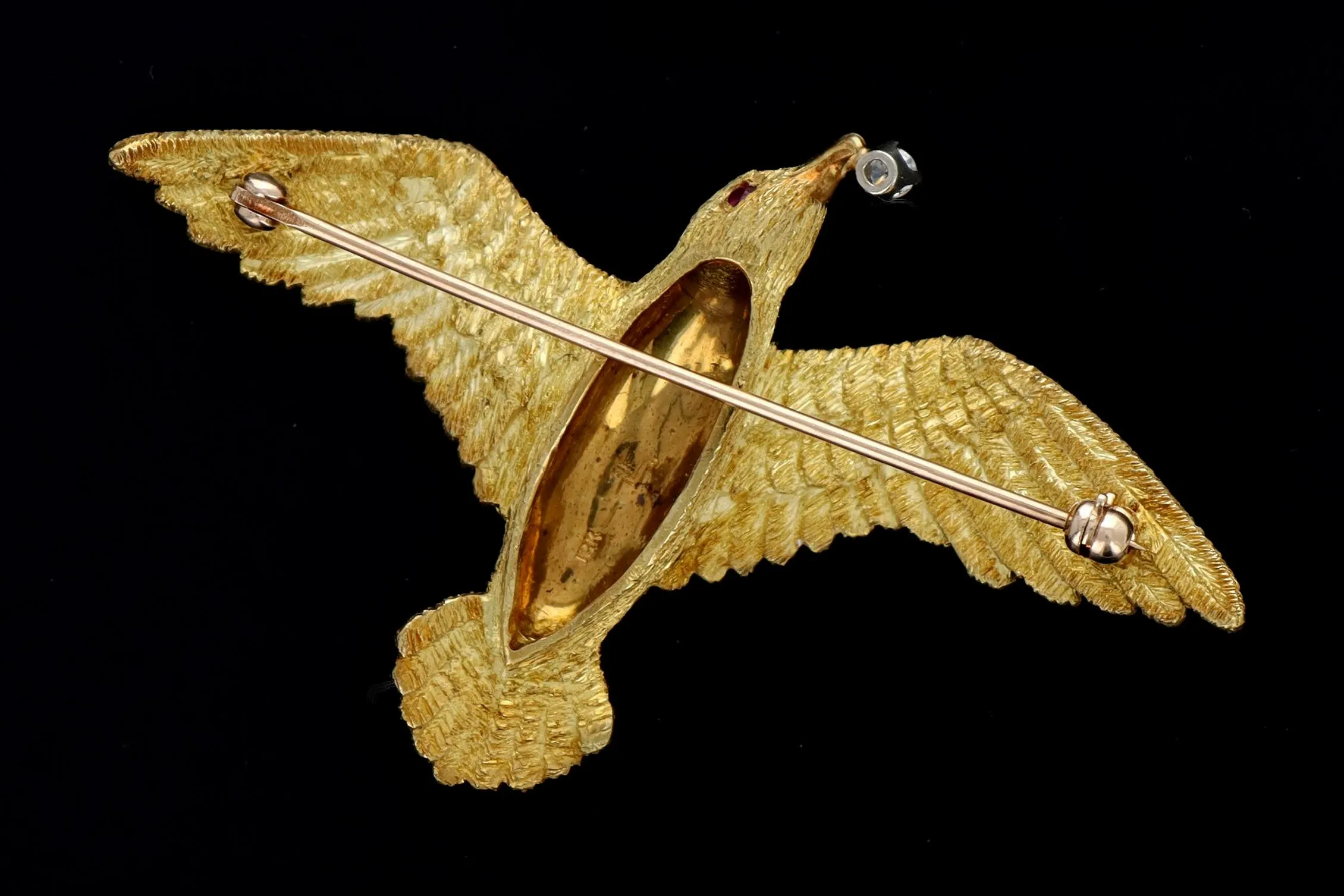 Vintage 18K Yellow Gold Diamond Dove Brooch