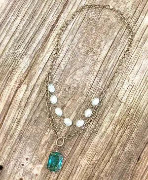 Vintage Style Crystal Pendant Necklace